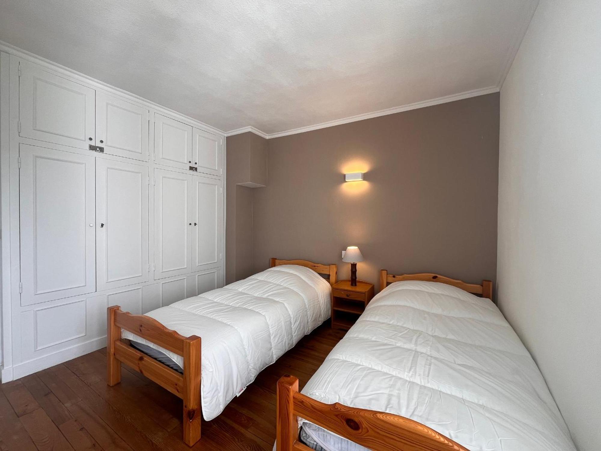 Renove Proche Digue Sainte-barbe A Avec Parking Gratuit - Fr-1-239-1073 Appartement *