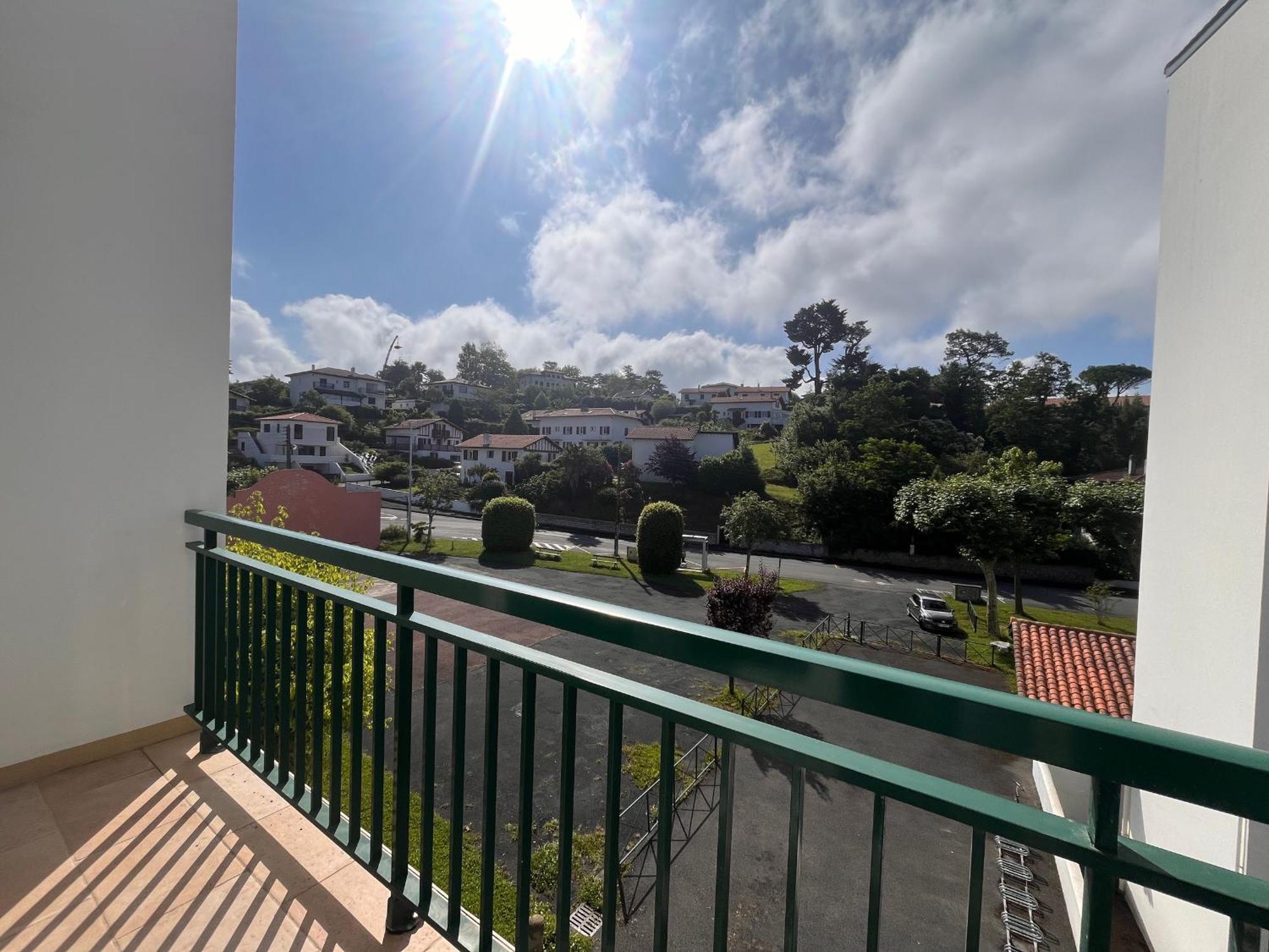 Renove Proche Digue Sainte-barbe A Avec Parking Gratuit - Fr-1-239-1073 *